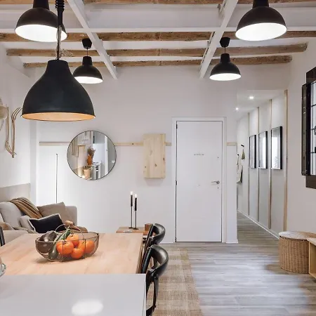 Spacest - Carrer De Sant Pere Martir A * Barcelona
