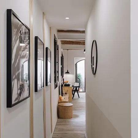 Spacest - Carrer De Sant Pere Martir A * Barcelona